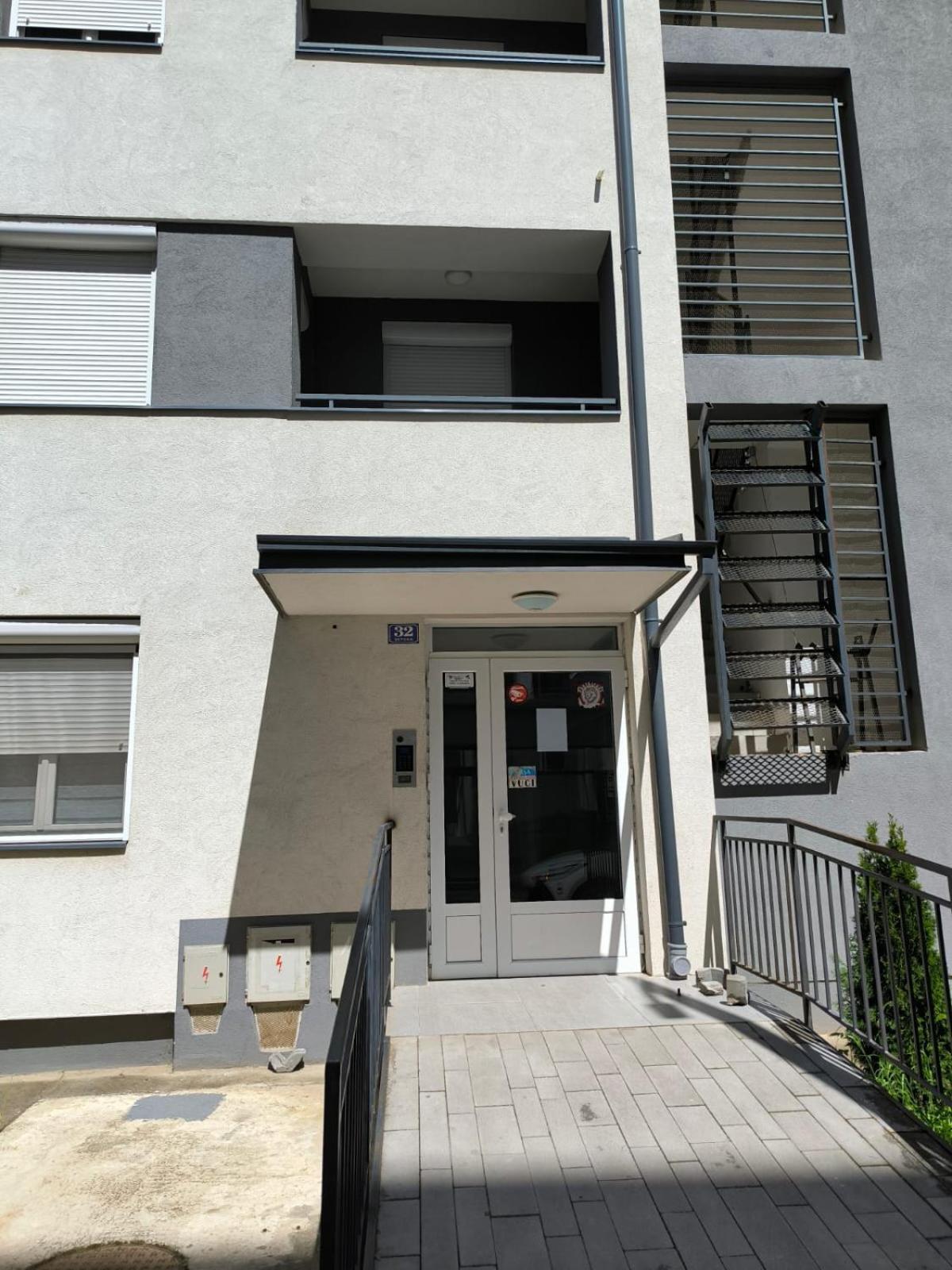 Apartman Zivic Ni Exterior foto